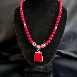 Handcrafted Artisan Coral Grade 'A' Sterling Silver Pendant Necklace